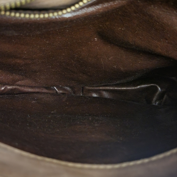 Bottega Veneta Taupe Intrecciato Leather Shoulder Handbag - Picture 15 of 16